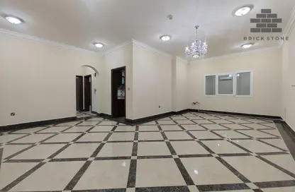 شقة - 2 غرف نوم - 2 حمامات للايجار في شارع المنتزه - المنتزه - الدوحة