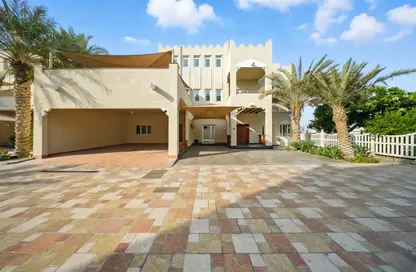 فيلا - 7 غرف نوم - 8 حمامات للايجار في فلل واست باي لاغون - وست باي لاجون - بحيرة وست لاجون - الدوحة