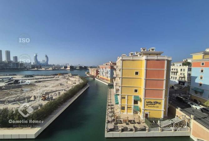 978988 - Property Image 2