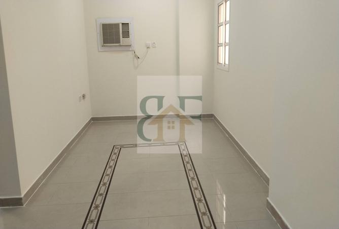 972105 - Property Main Image