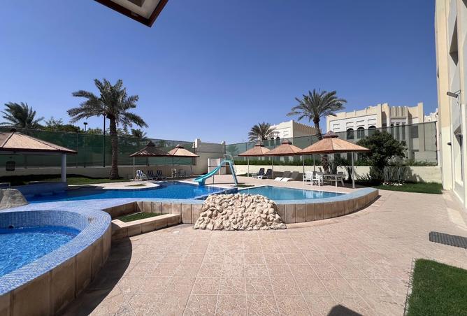 942290 - Property Image 2