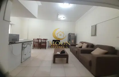 Apartment - 1 Bedroom - 1 Bathroom for rent in Salata - Doha
