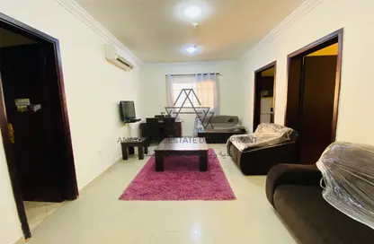 Apartment - 1 Bedroom - 2 Bathrooms for rent in Musheireb - Musheireb - Doha
