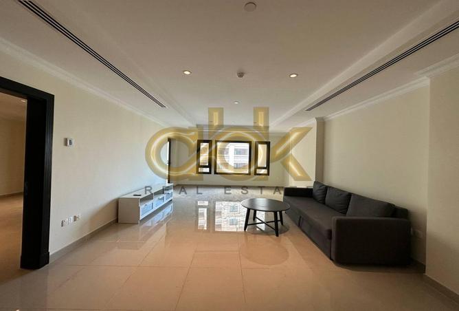 914158 - Property Main Image