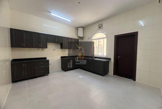 992382 - Property Image 2