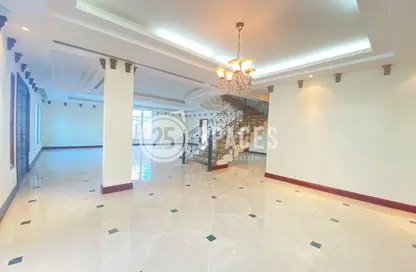 فيلا - 4 غرف نوم - 5 حمامات للايجار في فلل واست باي لاغون - وست باي لاجون - بحيرة وست لاجون - الدوحة