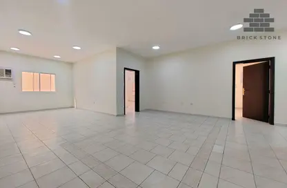 Apartment - 3 Bedrooms - 3 Bathrooms for rent in Anas Street - Fereej Bin Mahmoud North - Fereej Bin Mahmoud - Doha