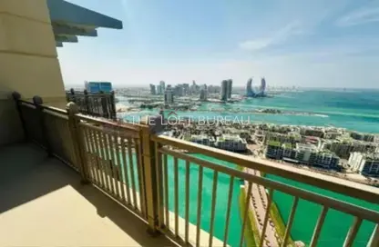 (بنتهاوس  (روف - 3 غرف نوم - 5 حمامات للايجار في ابراج باي - منطقة الأبراج - جزيرة اللؤلؤة - الدوحة