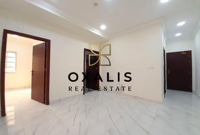 973944 - Property Image 2