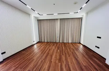 Apartment - 1 Bedroom - 2 Bathrooms for rent in Porto Arabia - The Pearl Island - Doha