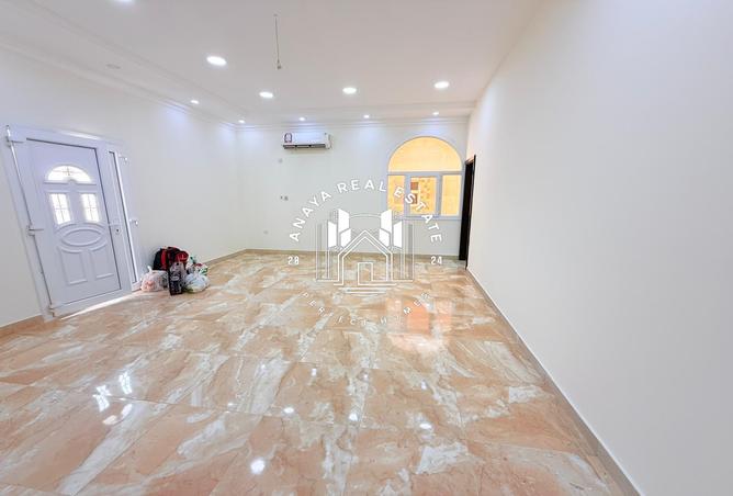 976869 - Property Main Image