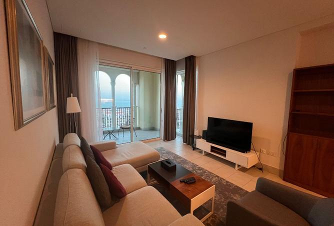 1001762 - Property Image 2