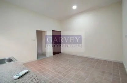Apartment - Studio - 1 Bathroom for rent in Al Dafna - Al Dafna - Doha