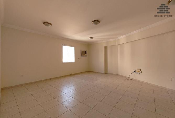 1002999 - صورة العقار 2