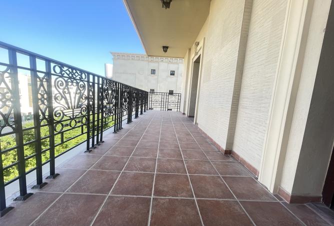 939836 - Property Image 2