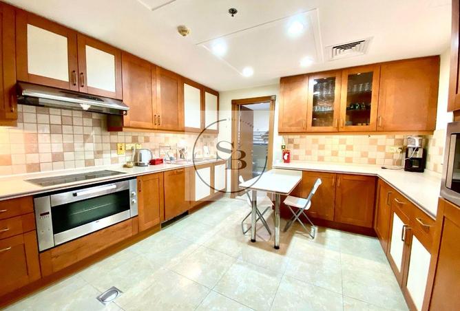 976393 - Property Image 3