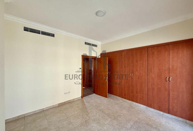 941330 - Property Image 3