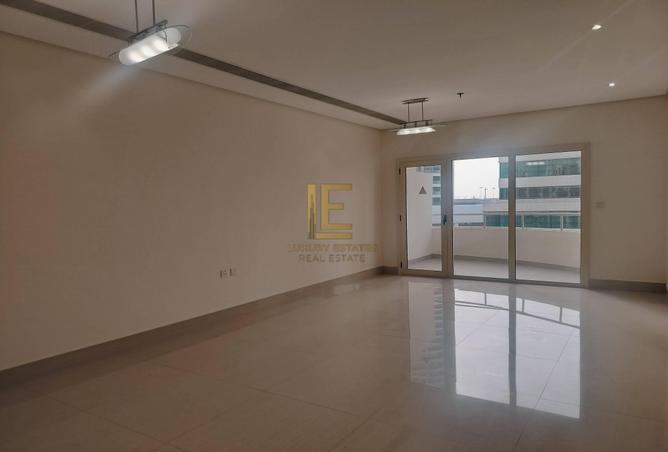 992949 - Property Image 2