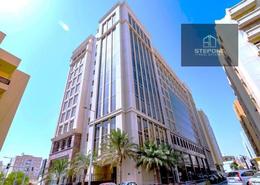 مساحات مكتبية - 2 حمامات للكراء في شارع سالاجا - دوحة الجديد - الدوحة