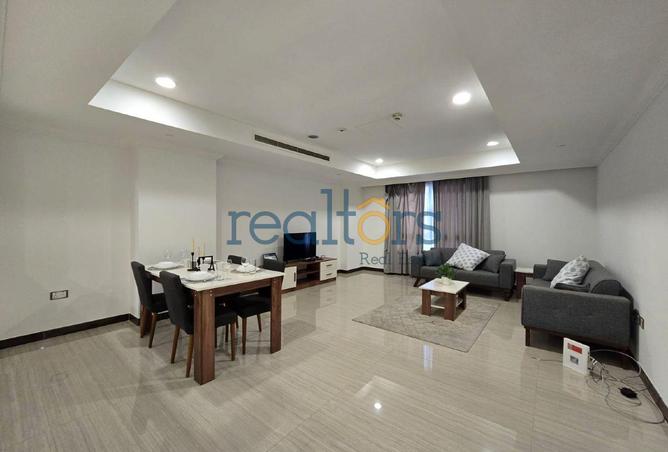 966296 - Property Image 2