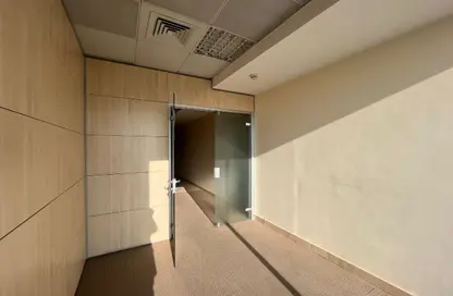 Office Space - Studio - 4 Bathrooms for rent in 35 West Bay - West Bay - Doha