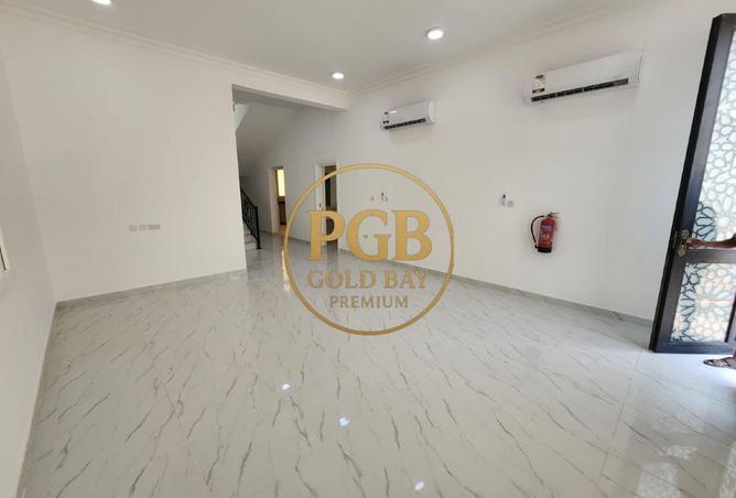 934859 - Property Image 2
