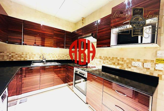 1002117 - Property Image 3