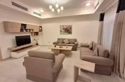 مجمع سكني - 3 غرف نوم - 4 حمامات للايجار في شارع الوعب - الوعب - الدوحة