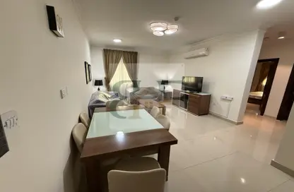 Apartment - 2 Bedrooms - 2 Bathrooms for rent in Umm Ghwailina Comm - Umm Ghuwalina - Umm Ghuwailina - Doha