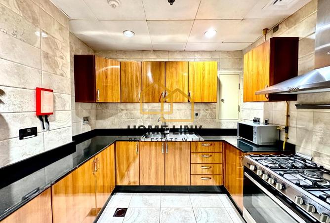 993797 - Property Image 3