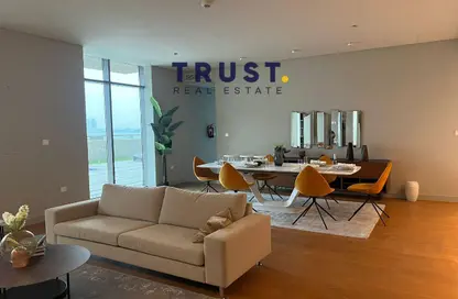 Apartment - 2 Bedrooms - 3 Bathrooms for sale in Seef Lusail Tower 1 - Seef Lusail - Lusail City - Lusail