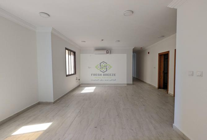 942024 - Property Image 2