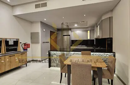 شقة - 2 غرف نوم - 2 حمامات للايجار في فوكس هيلز - فوكس هيلز - الوسيل