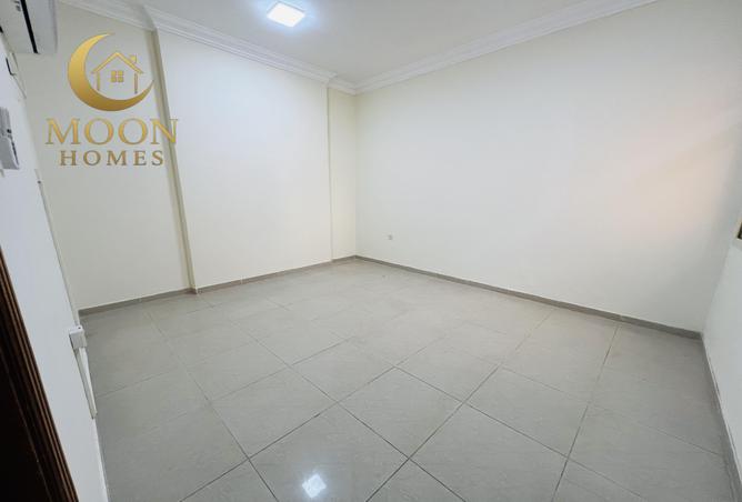 975480 - Property Image 3