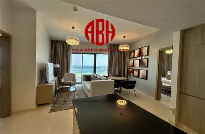 Living Room image for: Apartment - 2 Bedrooms - 3 Bathrooms for sale in Artan Residence Apartments Fox Hills 150 - Fox Hills - Lusail, Image 1
