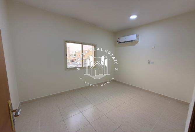 993456 - Property Image 2