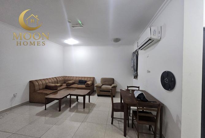 1000529 - Property Image 2