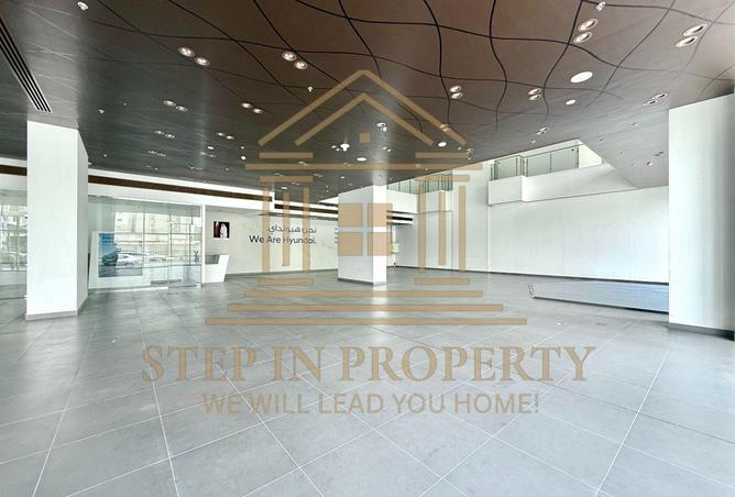 951592 - Property Image 3
