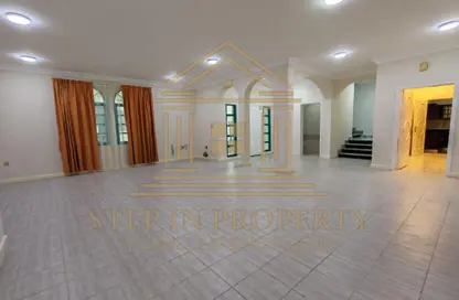 Villa - 4 Bedrooms - 4 Bathrooms for rent in Al Sadd Road - Al Sadd - Doha