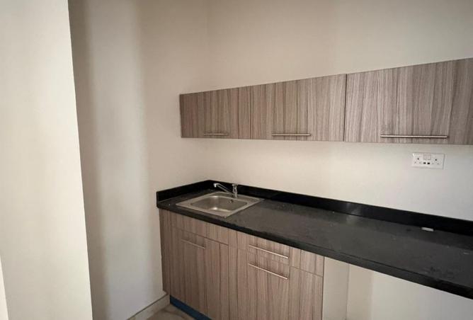 976184 - Property Image 3