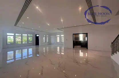 Villa - 5 Bedrooms - 5 Bathrooms for rent in West Bay Lagoon - West Bay Lagoon - Doha