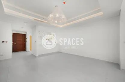 Apartment - 1 Bedroom - 2 Bathrooms for rent in Gewan Island - The Pearl Island - Doha