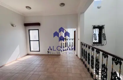 Apartment - 4 Bedrooms - 5 Bathrooms for rent in Bin Omran - Fereej Bin Omran - Doha