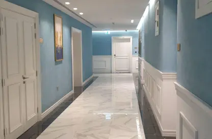 Apartment - Studio - 1 Bathroom for rent in Bin Al Sheikh Towers - Al Mirqab Al Jadeed - Doha