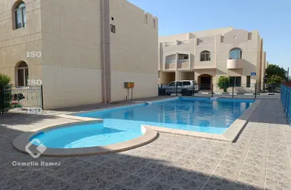 فيلا - 5 غرف نوم - 4 حمامات للايجار في فلل عين خالد - عين خالد - الدوحة