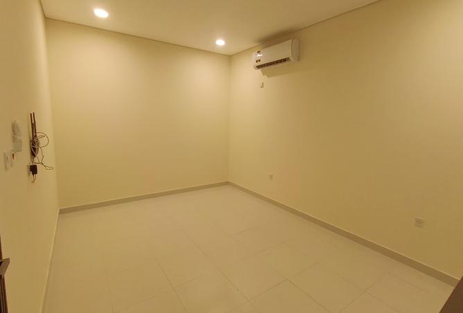 937573 - Property Image 2