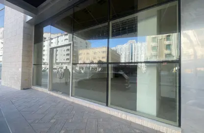 محل تجاري - استوديو - 1 حمام للايجار في فريج بن محمود - الدوحة