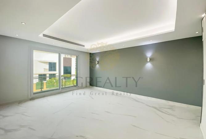 900464 - Property Main Image