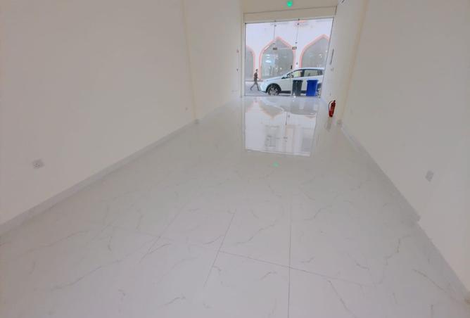 968027 - Property Image 3