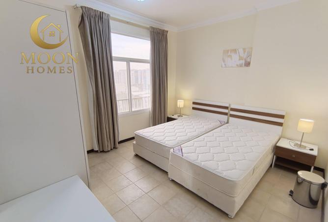 987676 - Property Image 3